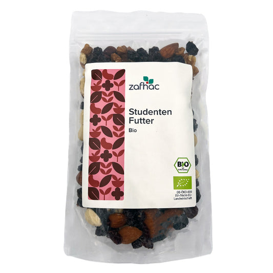 Durchsichtige Verpackung mit Aufschrift „Studenten Futter Bio“